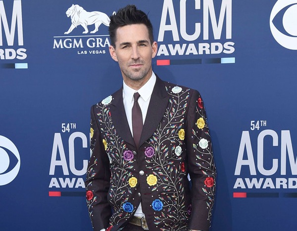 Jake Owen From Acm Awards 2019 Red Carpet Fashion E